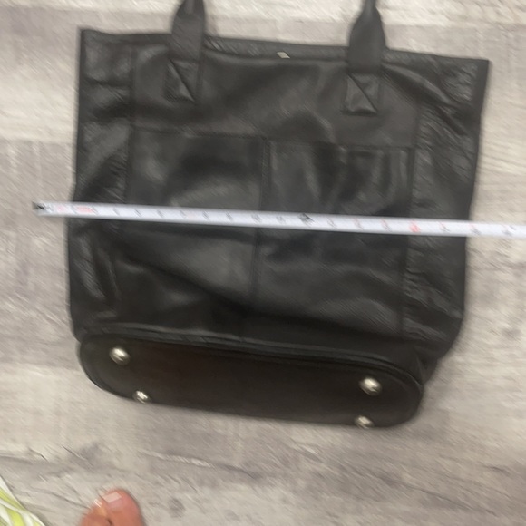 Piel - Picture 10 of 10